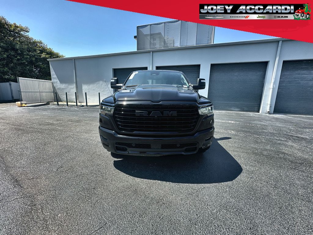 2025 Ram 1500 Laramie photo 3