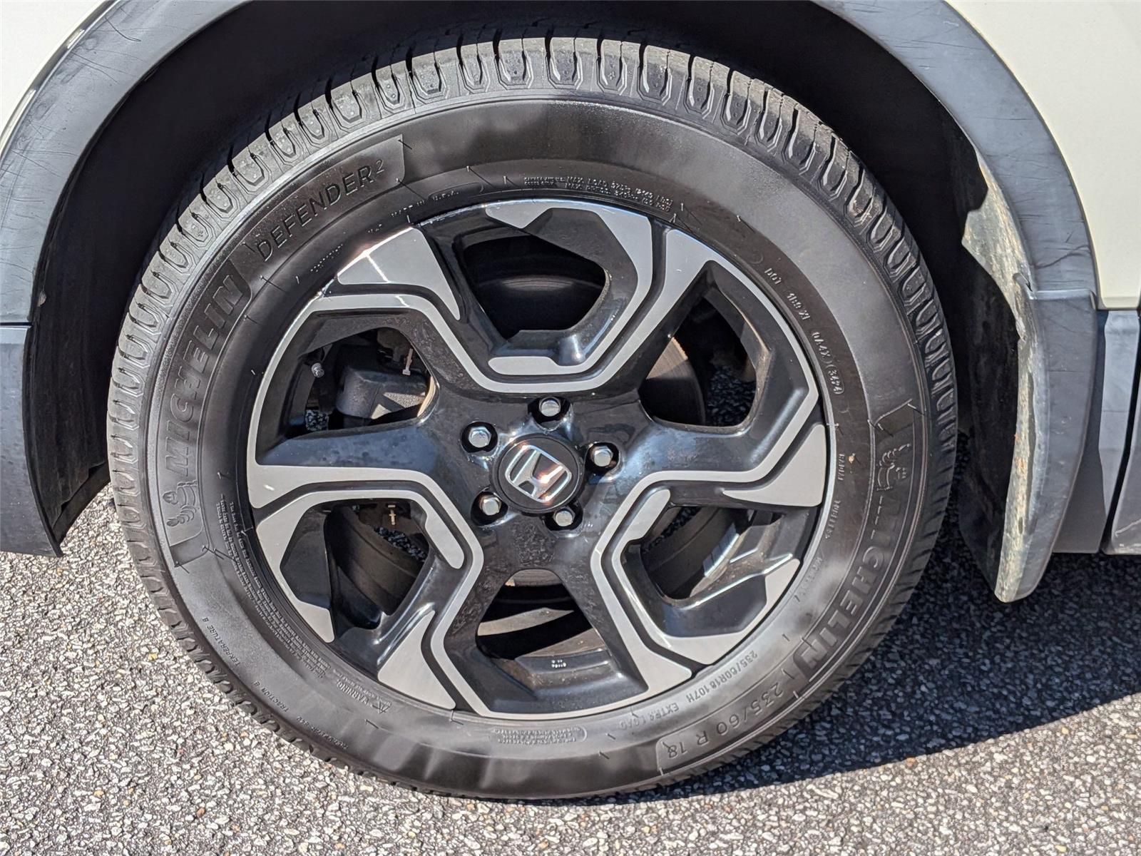 2018 Honda CR-V Touring photo 10