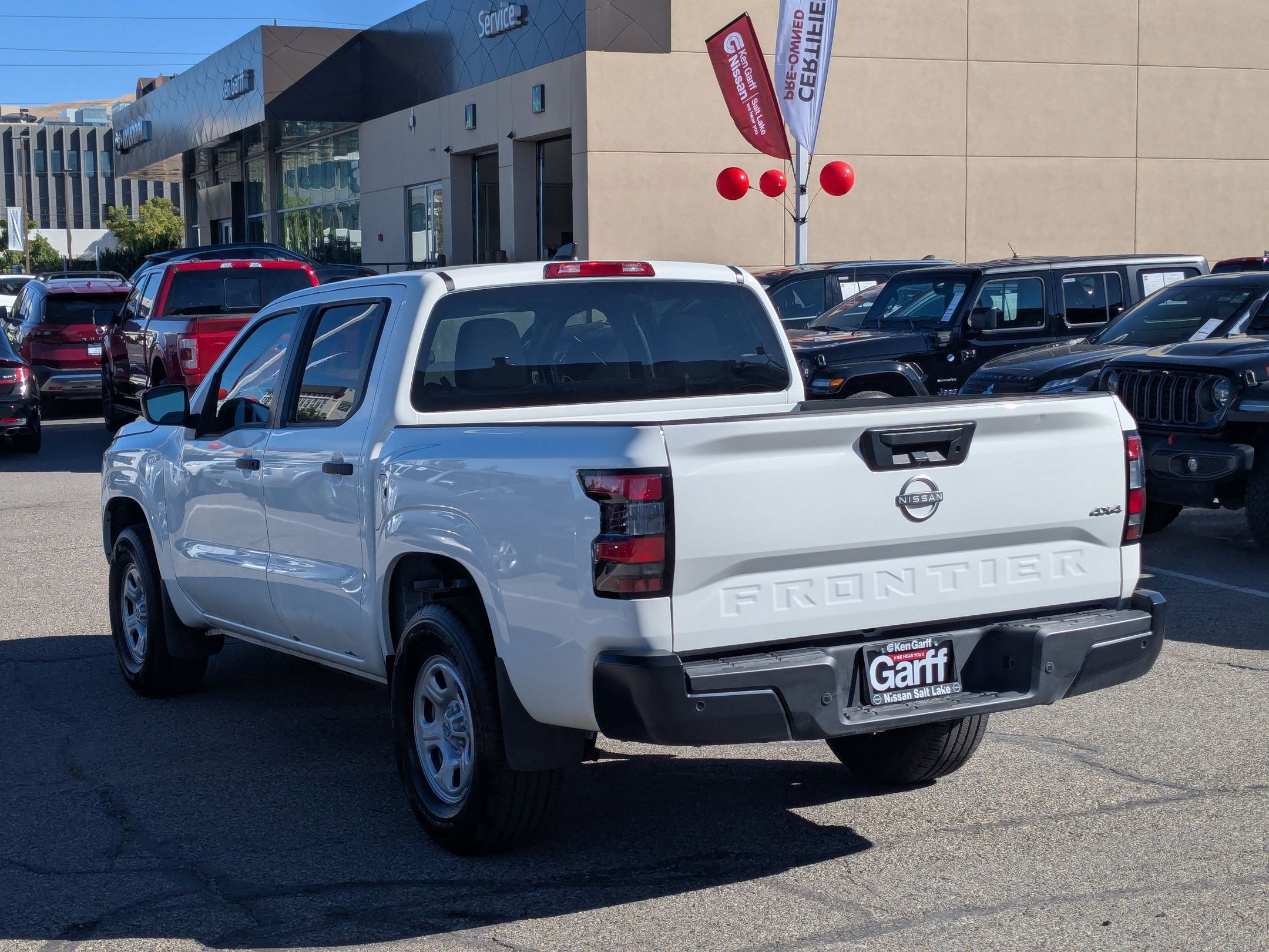 2024 Nissan Frontier S photo 5
