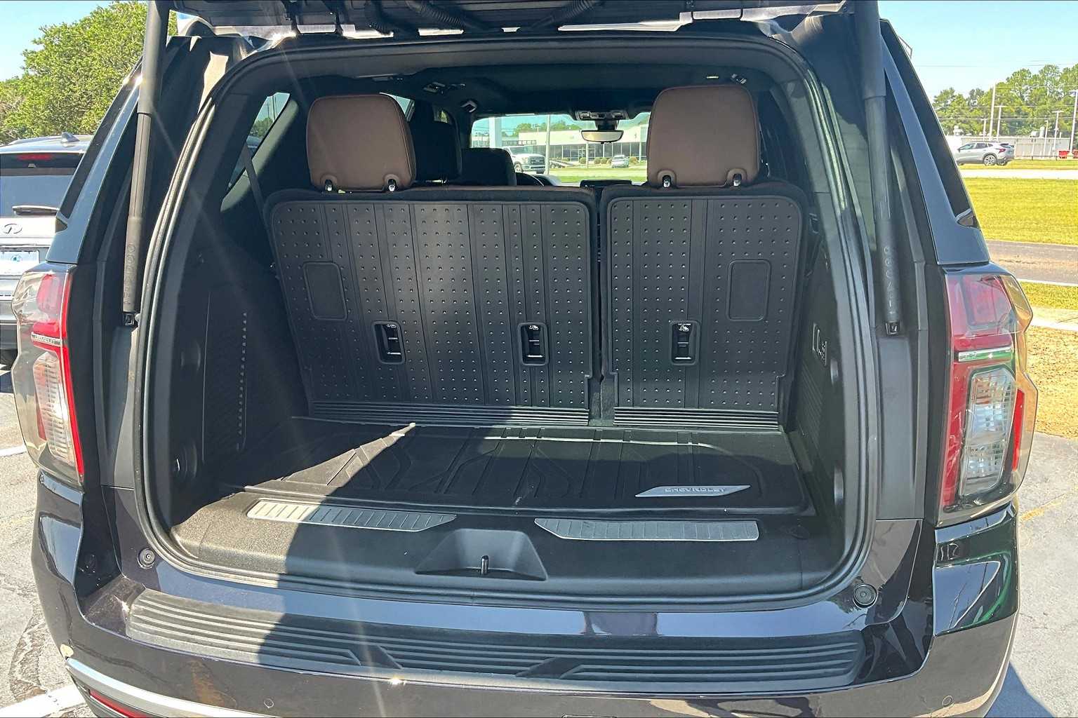 2022 Chevrolet Tahoe High Country photo 33