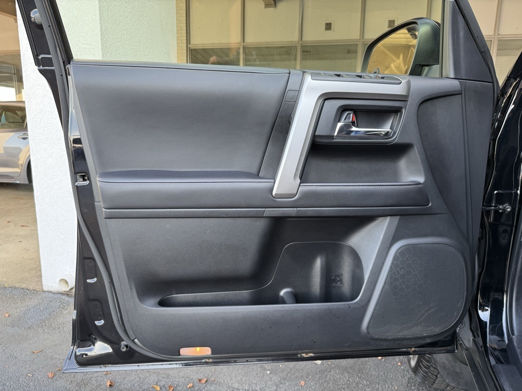 2024 Toyota 4Runner SR5 photo 5