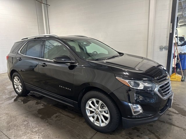 2018 Chevrolet Equinox LT photo 3