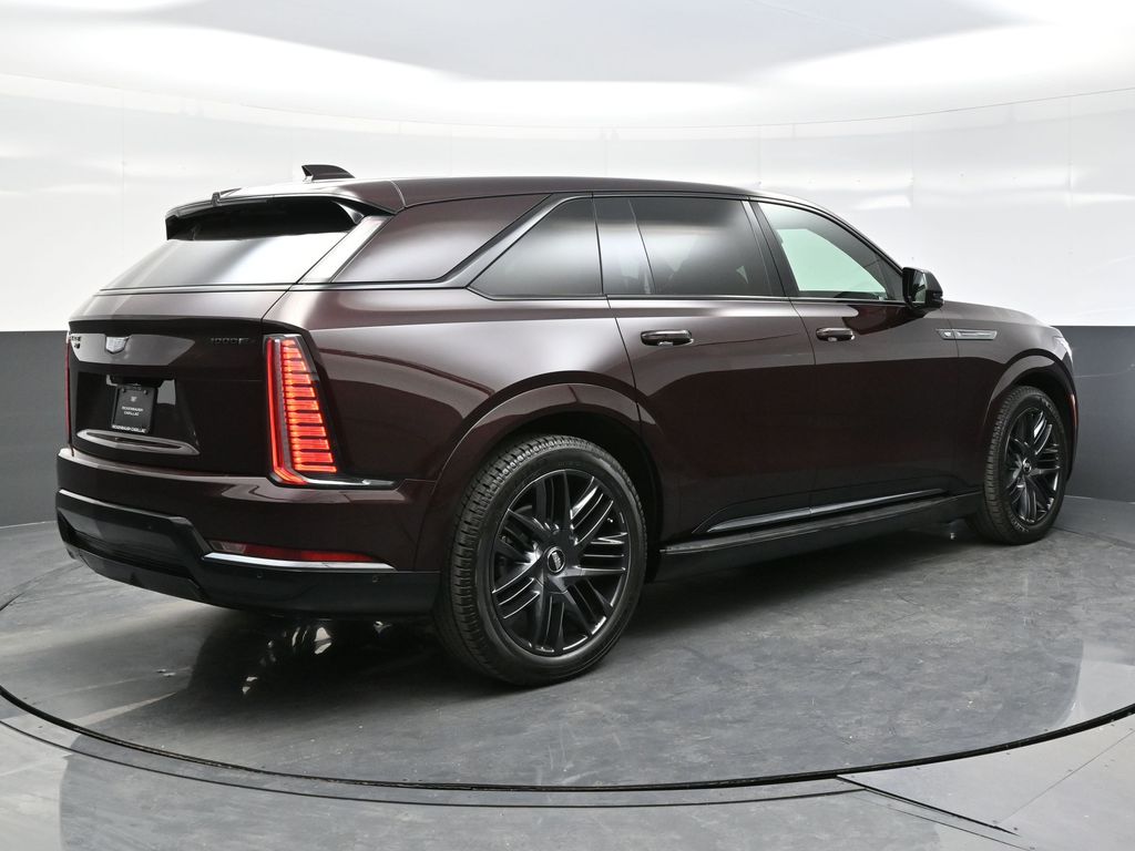 2025 Cadillac Escalade IQ Sport photo 7