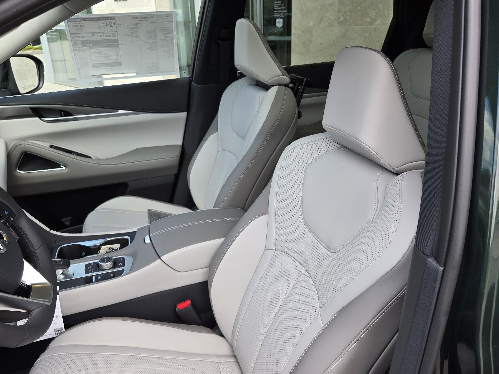2026 Infiniti QX60 Luxe AWD photo 7