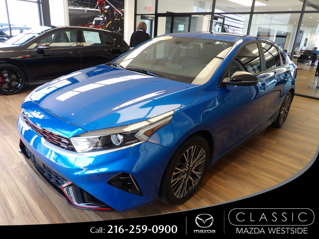 2023 Kia Forte GT-Line's photo