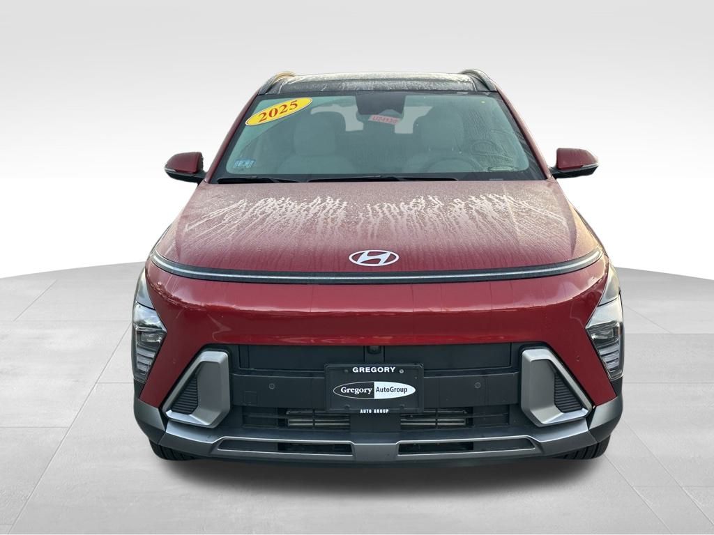 2025 Hyundai Kona Limited photo 2