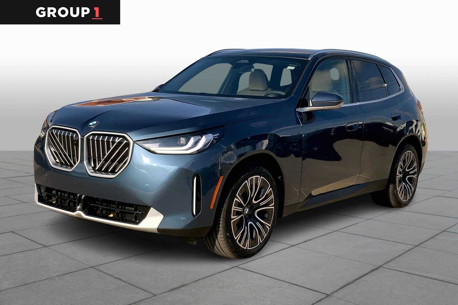 2026 BMW X3 30's photo