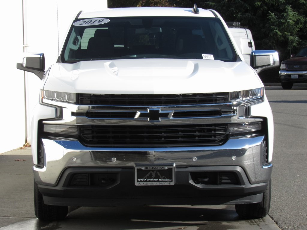 2019 Chevrolet Silverado 1500 LT photo 3