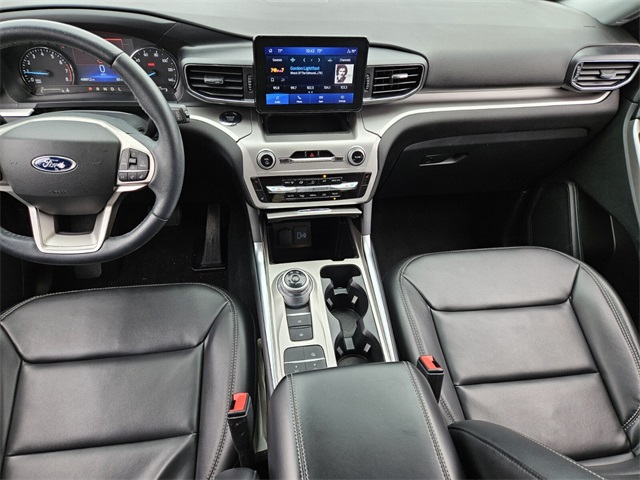 2022 Ford Explorer XLT photo 8
