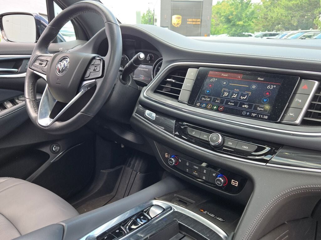 2024 Buick Enclave Essence photo 9