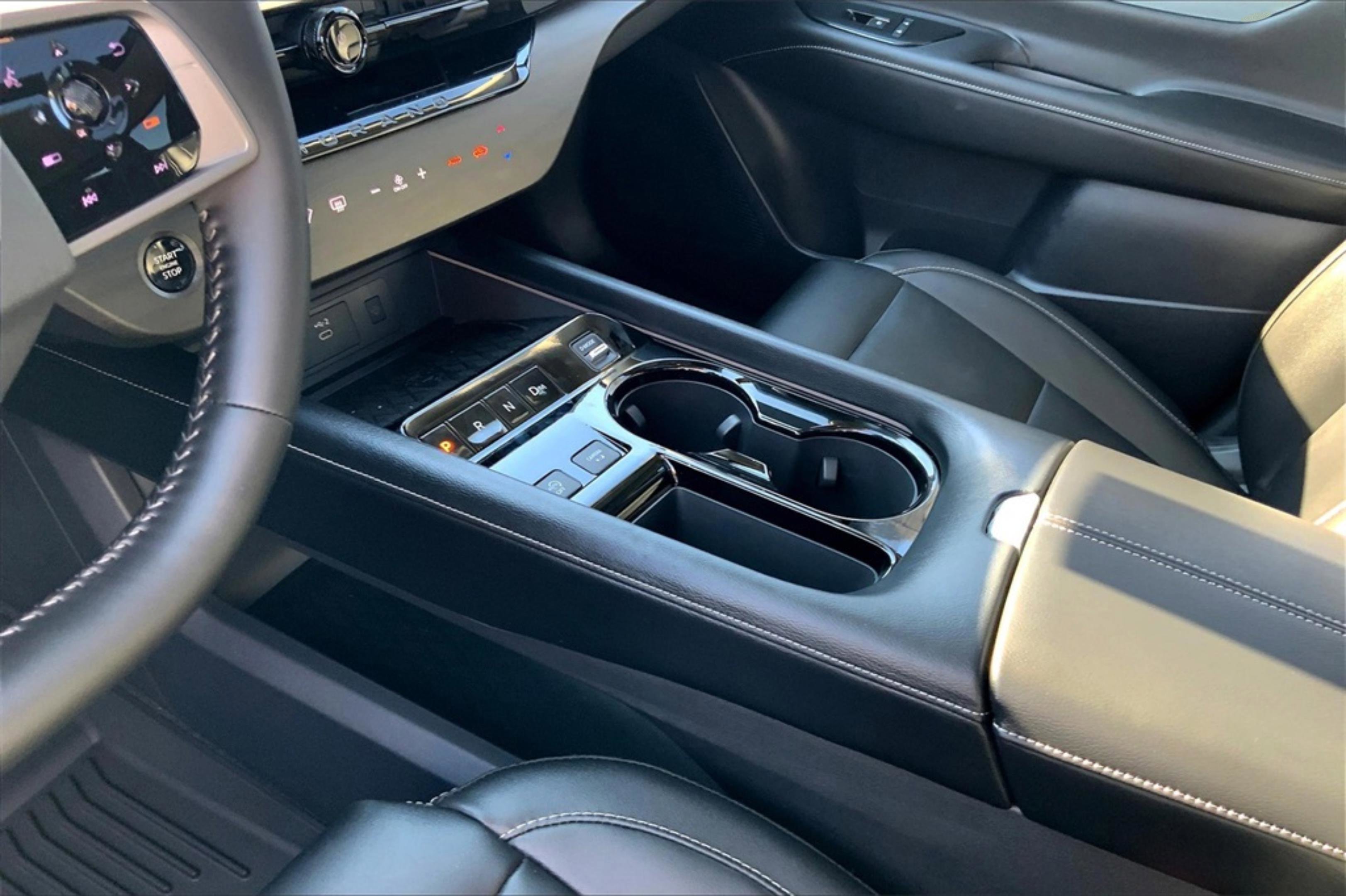 2025 Nissan Murano SL photo 8