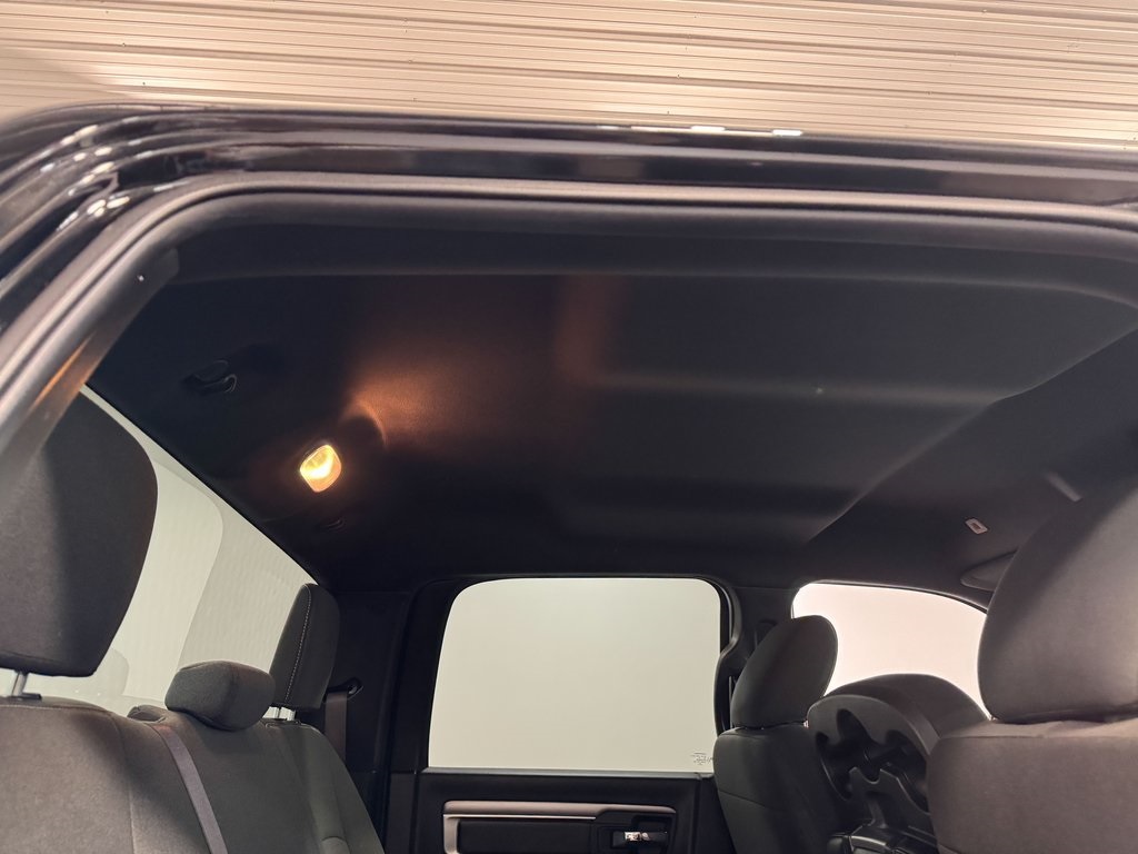 2022 Ram 1500 Classic Warlock photo 62