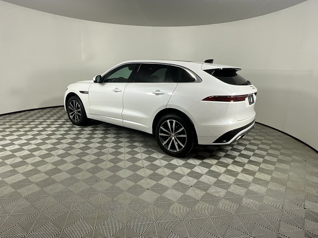 2024 Jaguar F-PACE P400 R-Dynamic S photo 3