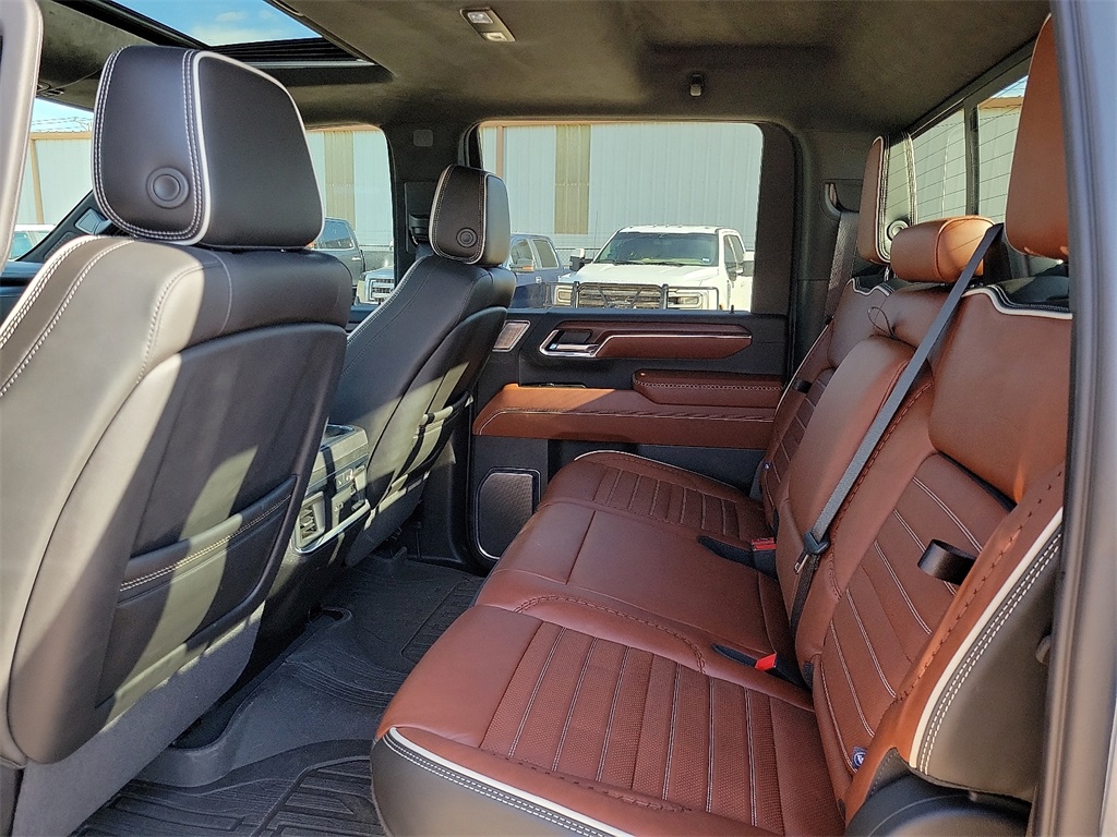 2024 Gmc Sierra 3500 HD Denali Ultimate photo 16