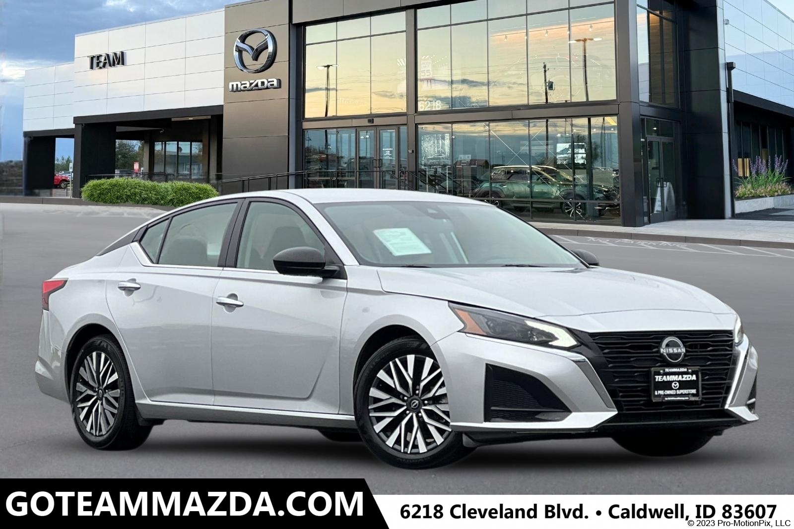 2024 Nissan Altima SV's photo