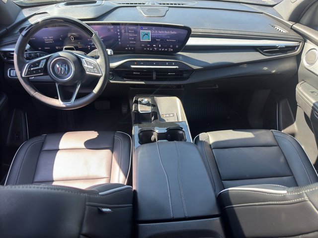 2025 Buick Enclave Avenir photo 18