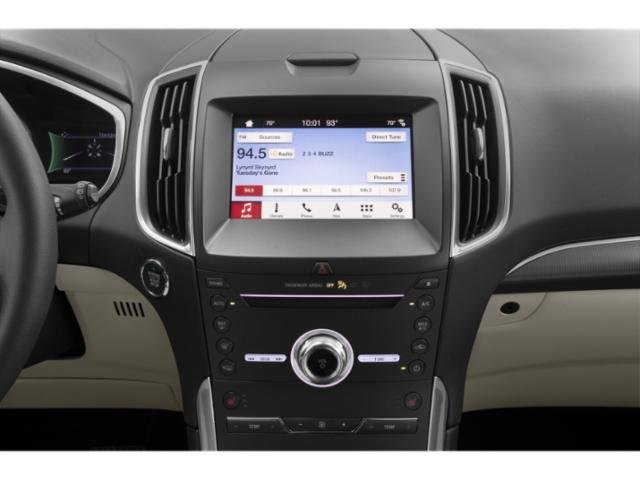 2019 Ford Edge Titanium photo 13