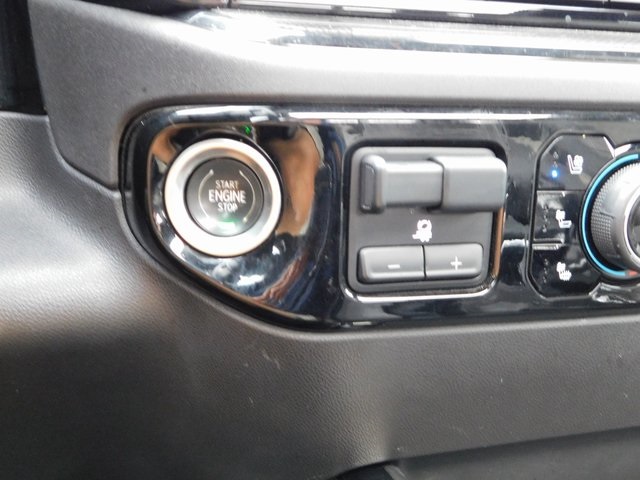2023 Chevrolet Silverado 1500 ZR2 photo 32