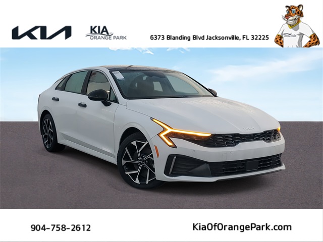 2025 Kia K5 EX's photo