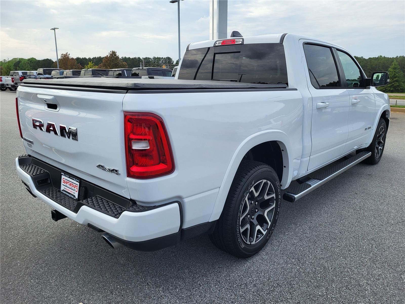 2025 Ram 1500 Laramie photo 2