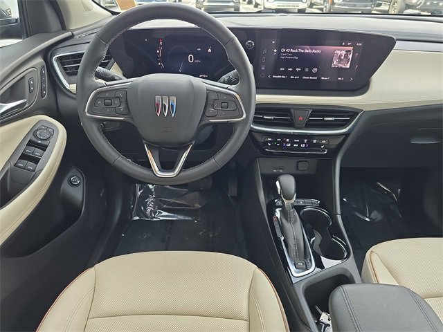 2025 Buick Encore GX Avenir photo 9
