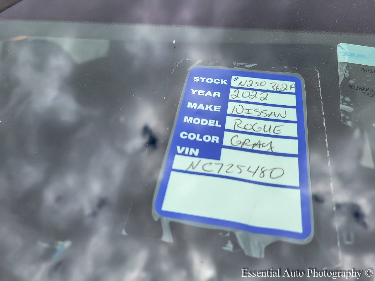 2022 NISSAN ROGUE - Image 25