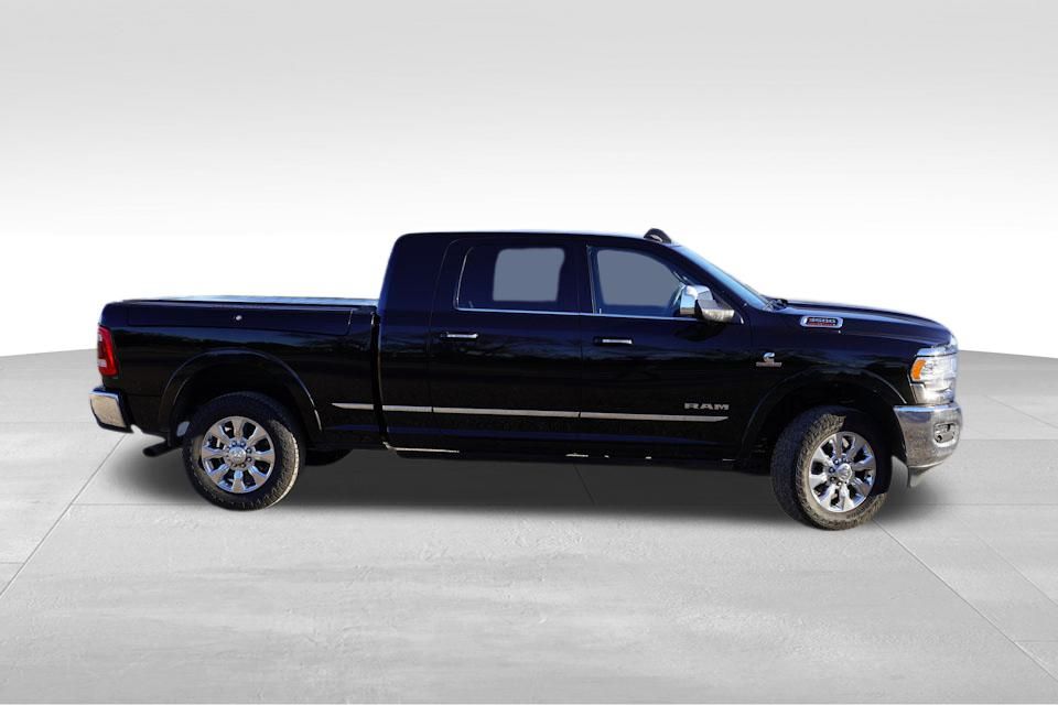 2020 Ram 3500 Limited photo 3