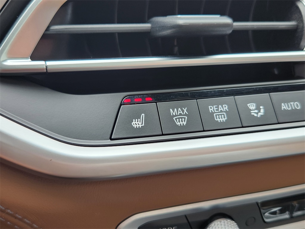 2022 Bmw X5 M photo 23