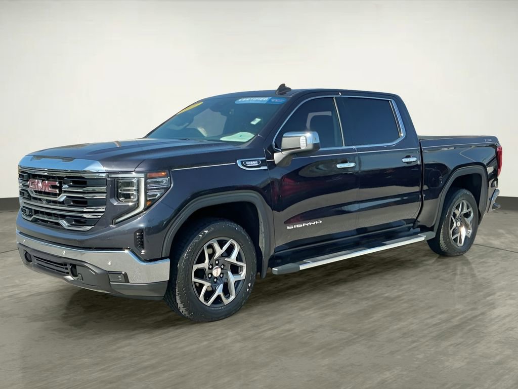 2022 GMC Sierra 1500 SLT's photo