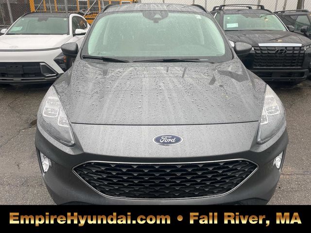 2022 Ford Escape Titanium photo 10