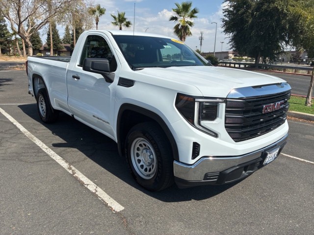 2022 GMC Sierra 1500 Pro's photo
