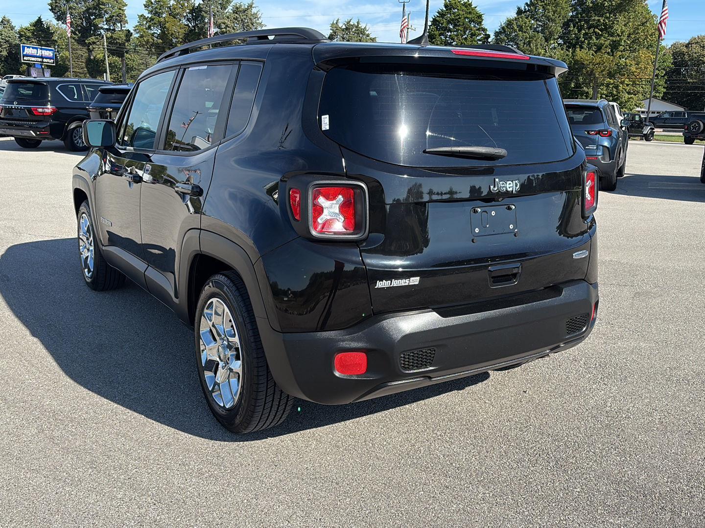 2018 Jeep Renegade Latitude North Edition photo 13