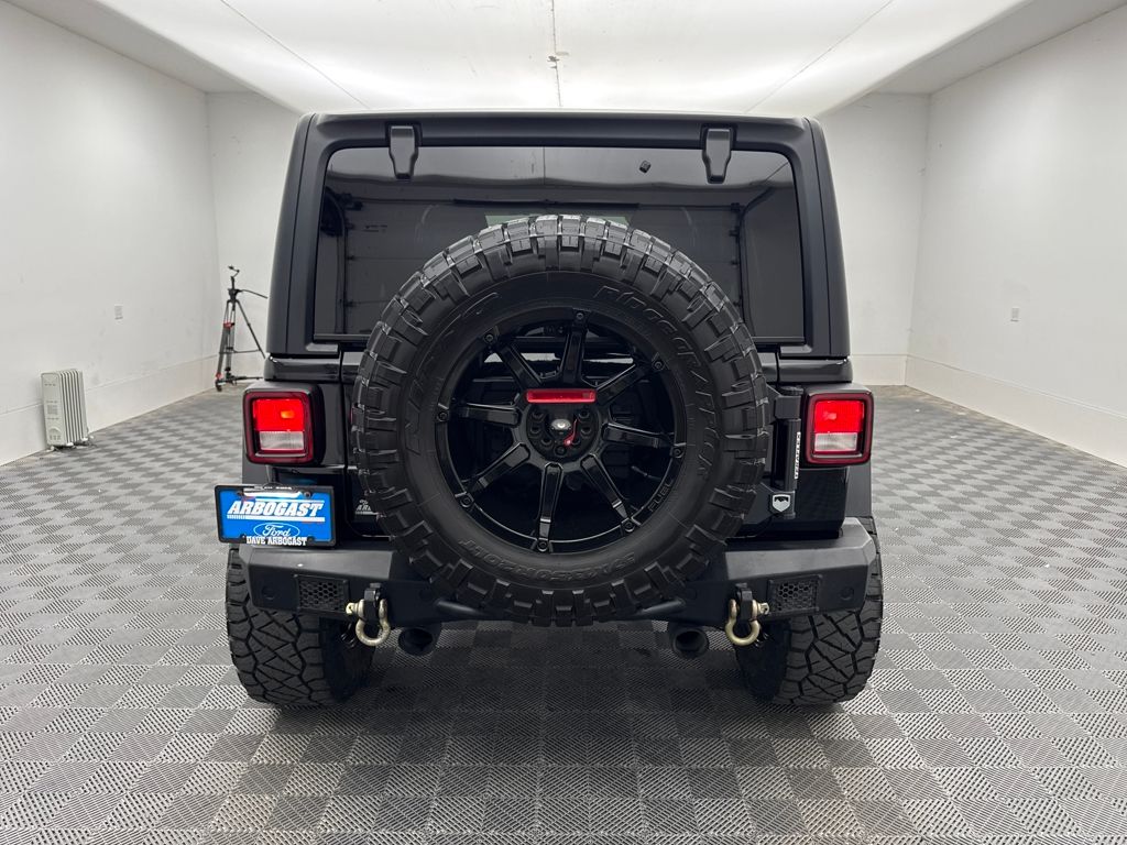 2021 Jeep Wrangler Unlimited Willys photo 6