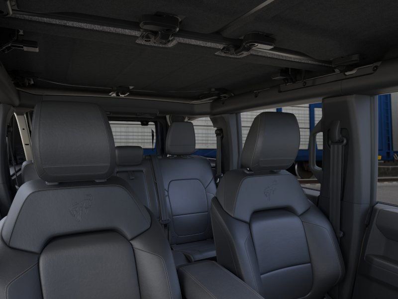 2025 Ford Bronco Badlands photo 11