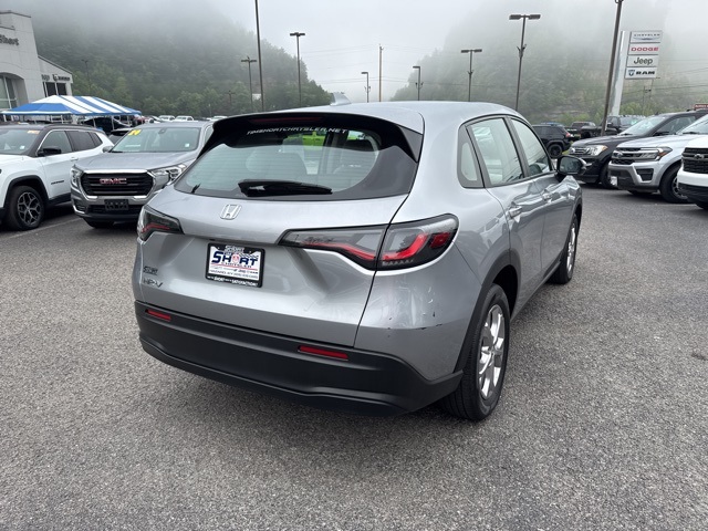 2024 Honda HR-V LX photo 3