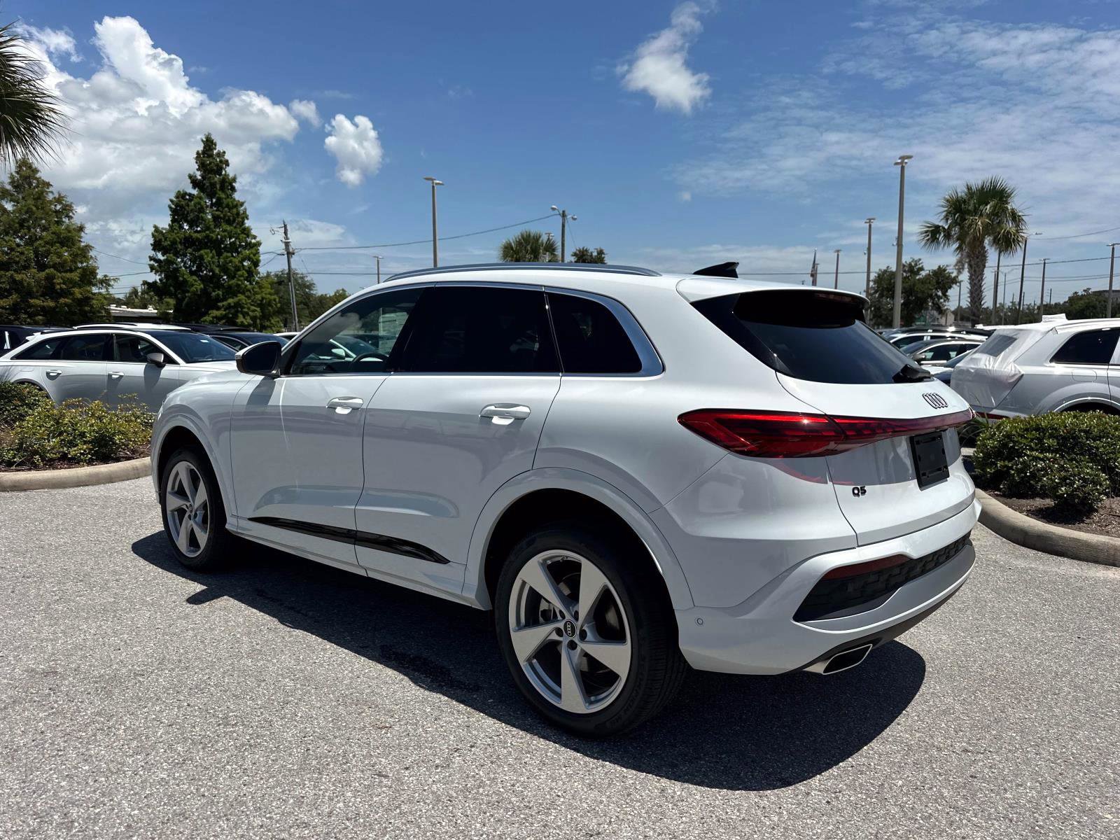 2025 Audi Q5 Premium Plus photo 4