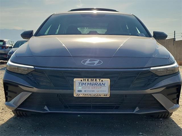 2025 Hyundai Elantra SEL Sport photo 23