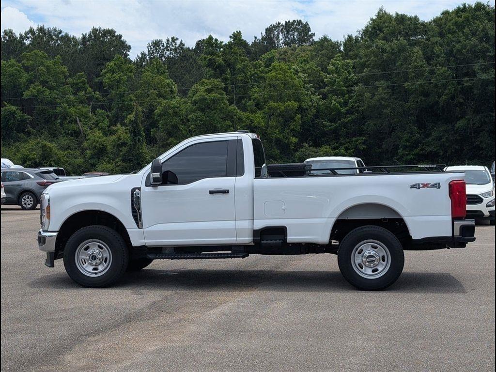 2024 Ford F-350 XL photo 2