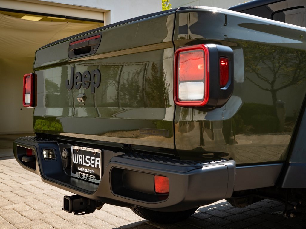 2021 Jeep Gladiator Sport S photo 16