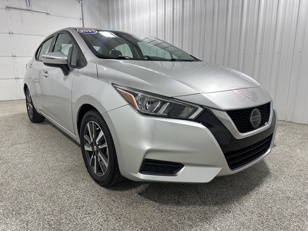 2021 Nissan Versa 1.6 SV photo 3