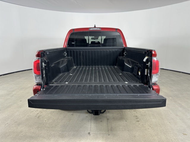 2022 Toyota Tacoma TRD Off-Road photo 4