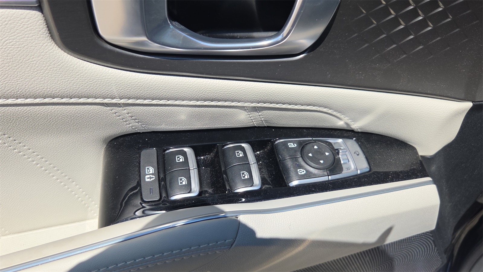 2023 Kia Sorento SX photo 17