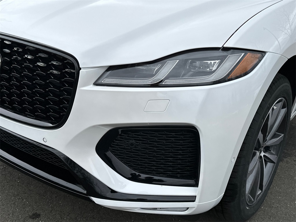 2026 Jaguar F-PACE P250 R-Dynamic S photo 7