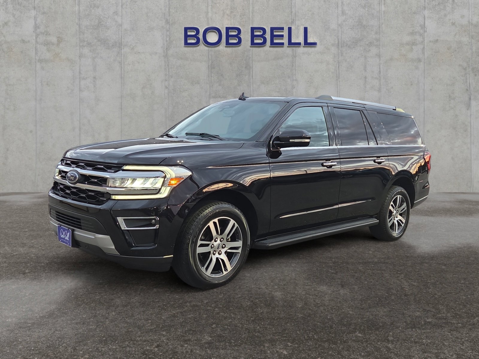 2024 Ford Expedition Limited's photo