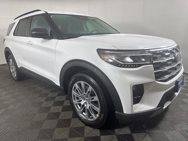 2026 Ford Explorer Active's photo