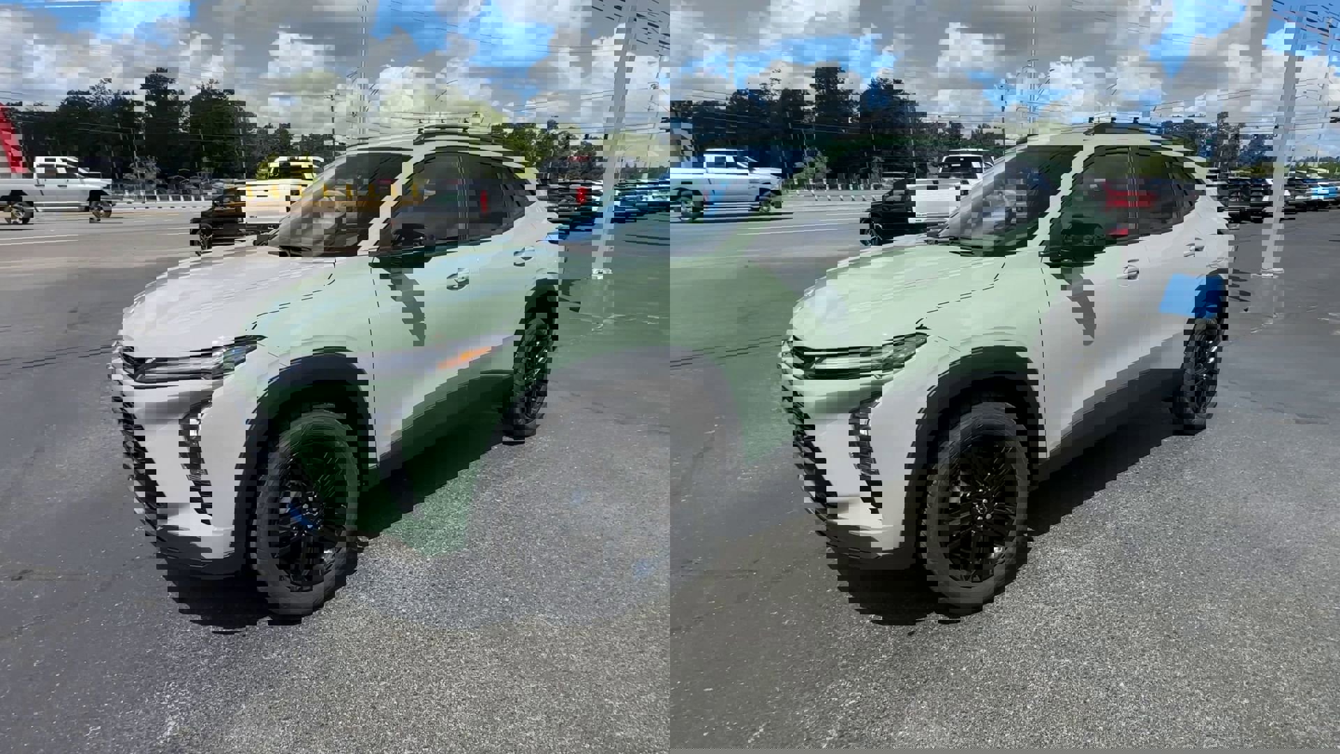 2025 Chevrolet Trax ACTIV photo 4