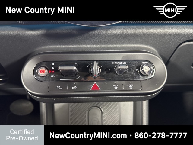 2025 Mini Cooper Signature photo 18