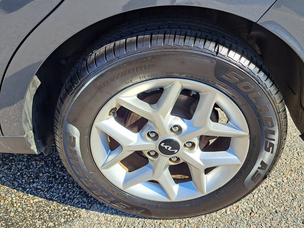 2023 Kia Soul LX photo 28
