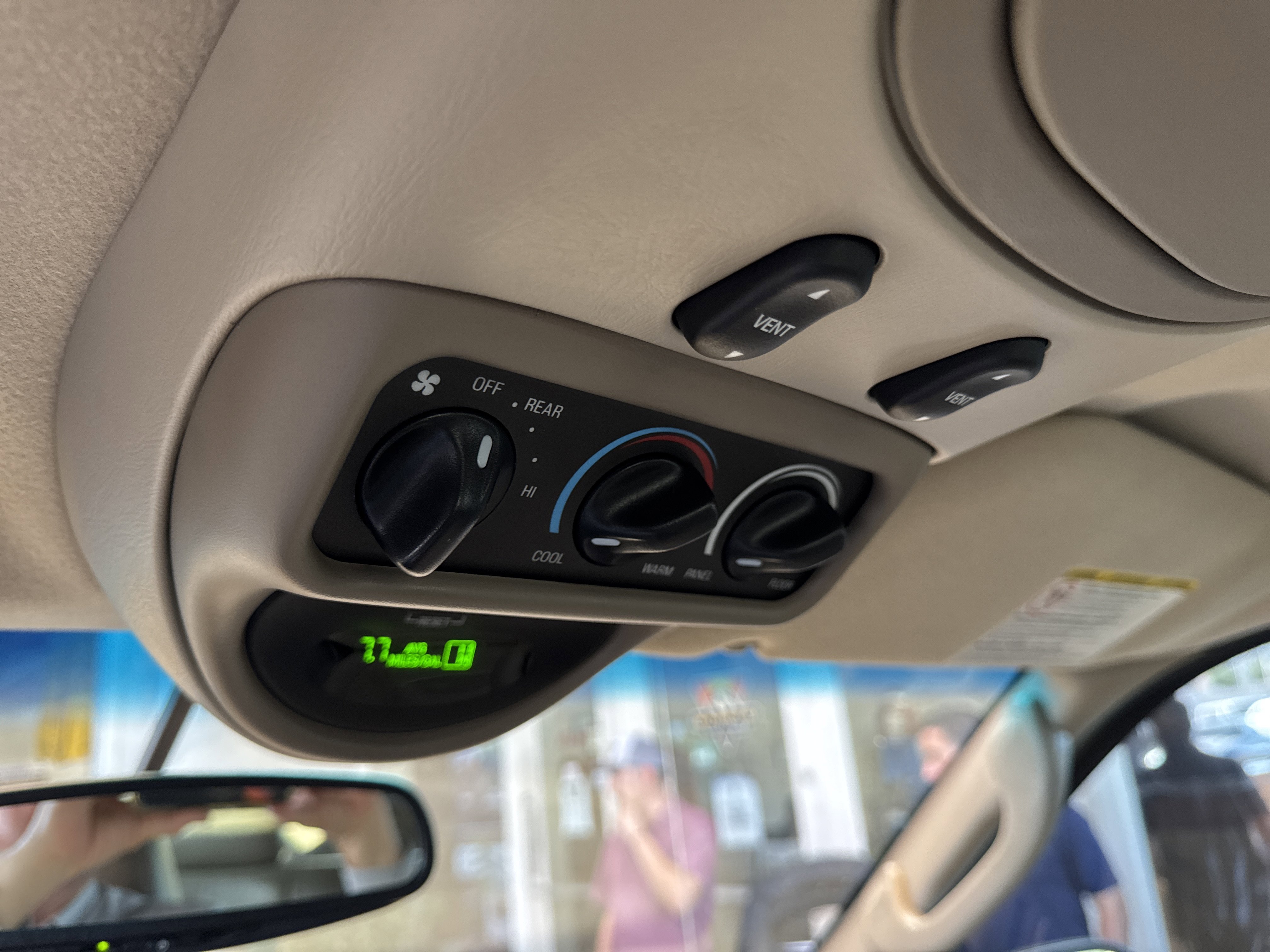 2005 Ford Excursion Limited photo 2