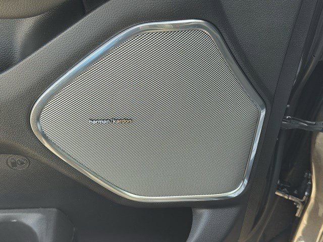2026 Ram 1500 Laramie photo 10